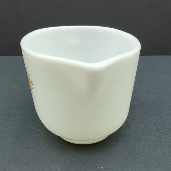 Pyrex Butterfly Gold Gravy Boat with Underplate Sauce Server and Plate - Picture 8 of 10